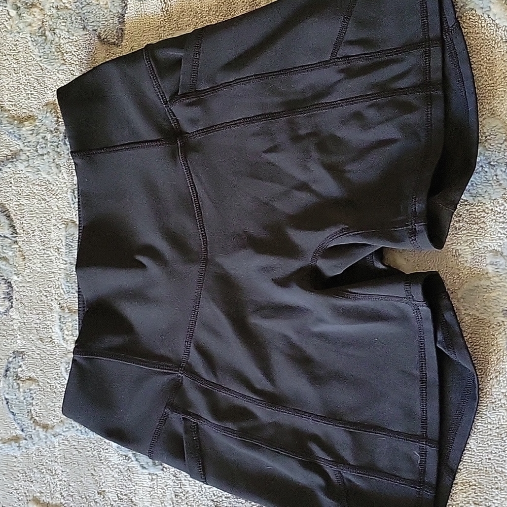 TYC Shorts